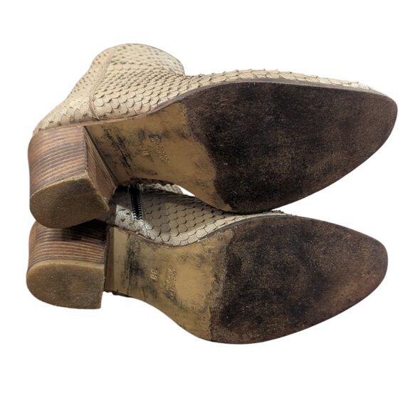 Ann Tuli - Women's Leather "Snakeskin" Zip Up Booties w heels - Size 38 - Picture 14 of 14